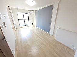 ルミエール 203 2階1LDKのリビング/ダイニング