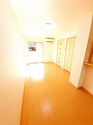 ハイツ．さくら 102 1階1LDKのリビング/ダイニング