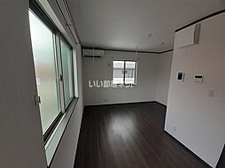 ル・メイユール東宮野目A棟 206 2階ワンルームのリビング/ダイニング