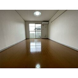 トゥインクルコート国見 102 1階1Kのリビング/ダイニング