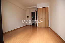 プレサンス神戸三宮 205 2階1Kのリビング/ダイニング