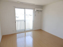 ビズビー広瀬　A棟 103 1階2DKのリビング/ダイニング