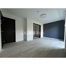 ジークレスト千葉浜野 102 1階1LDKのリビング/ダイニング