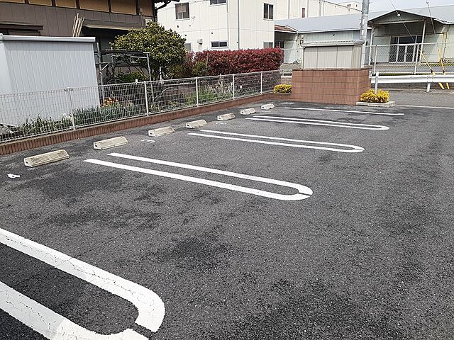 3 / 9
