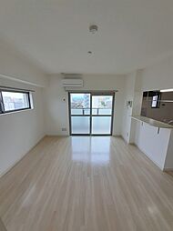 シンフォニー中町 601 6階1LDKのリビング/ダイニング