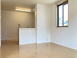 グランピエールB棟 101 2階2LDKのリビング/ダイニング