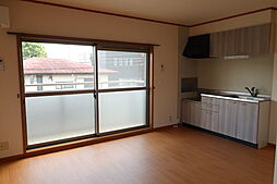 ソレイユハイツ 202 2階1LDKのリビング/ダイニング