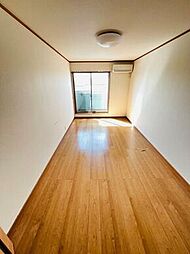 ティラーノ藍住II1号棟 210 2階ワンルームのリビング/ダイニング