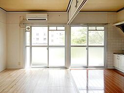 ビレッジハウス仙台鶴ケ谷二丁目17号棟 0403 4階2DKのリビング/ダイニング