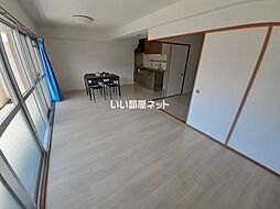 リパルティーレ伊賀 203 2階2LDKのリビング/ダイニング