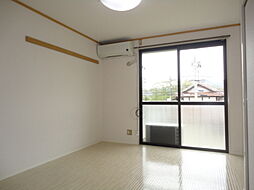 パークハウス　A棟 203 2階1Kのリビング/ダイニング