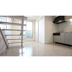 GRANDTIC La Luna 202 2階1LDKのリビング/ダイニング