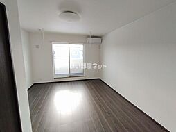 A.court 203 2階ワンルームのリビング/ダイニング