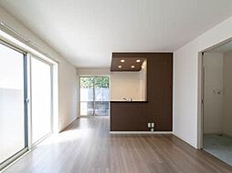 ベレオ牛田 101 1階1LDKのリビング/ダイニング