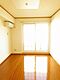 リビング...