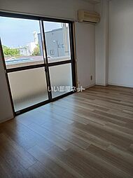 ブルーメ安宅 205 2階1DKのリビング/ダイニング