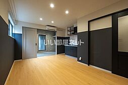 サルース 103 1階1LDKのリビング/ダイニング