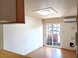 ボヌールエスパスII番館 102 1階1LDKのリビング/ダイニング