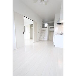 sucre fresco 102 1階1LDKのリビング/ダイニング