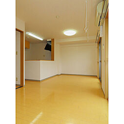 Heartful Clair 102 1階2LDKのリビング/ダイニング