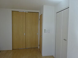 グレースランド 201 2階1LDKのリビング/ダイニング