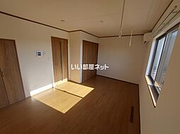 Amour ever V 105 1階1Kのリビング/ダイニング