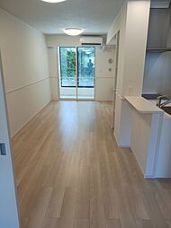 エスケーケー 103 1階1LDKのリビング/ダイニング