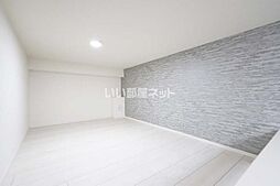 Savoir-faire 大島 105 1階ワンルームのリビング/ダイニング