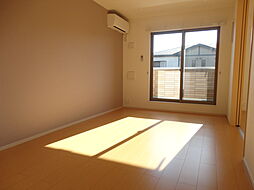 メゾン・ノーブルIII 202 2階2LDKのリビング/ダイニング