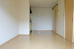 イーストプラザ B101 1階2DKのリビング/ダイニング