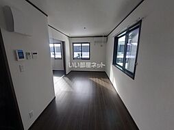 ル・メイユール尼沼B棟 201 2階ワンルームのリビング/ダイニング