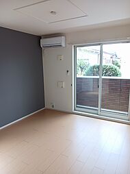 ブリアン・ヴェールV 102 1階2DKのリビング/ダイニング