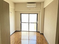 エスポワール 102 1階1Kのリビング/ダイニング