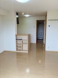 プティ・クール 203 2階ワンルームのリビング/ダイニング