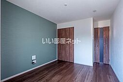 アドバンス中広町 102 1階1Kのリビング/ダイニング