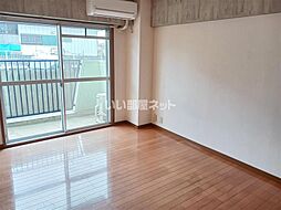 棚網レジデンス 102 1階3DKのリビング/ダイニング