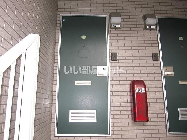 4 / 9