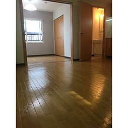 アニバーサリー16 305 3階1DKのリビング/ダイニング