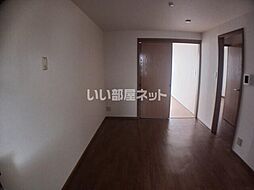 フォレストコートＫIII 201 2階2DKのリビング/ダイニング