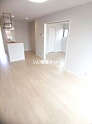 ル・プランタン　Ｂ 101 1階1LDKのリビング/ダイニング