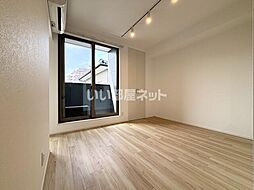 クラウンコート出水 202 2階1LDKのリビング/ダイニング