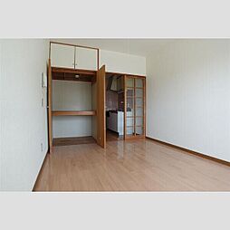 サンパレスシカマ 306 3階1Kのリビング/ダイニング