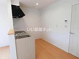 アイリーコート南小泉 101 1階3LDKのリビング/ダイニング