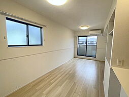 フレシール川東 205 2階2LDKのリビング/ダイニング