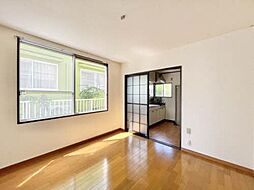 ルネカツヤマ 202 2階2Kのリビング/ダイニング