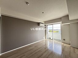 パークレジデンス八幡 404 4階1Kのリビング/ダイニング