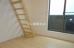 エクセルシアK-II 102 1階ワンルームのリビング/ダイニング