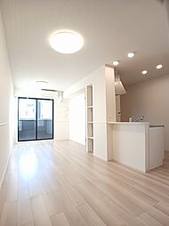 エスポワール氷上 103 1階1LDKのリビング/ダイニング