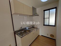 ビューテラス渡辺 201 1階2LDKのリビング/ダイニング