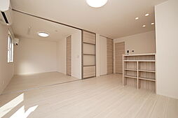 マーメゾン新福 101 1階1LDKのリビング/ダイニング